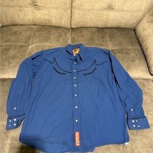 Cinch men’s long sleeve button up shirt